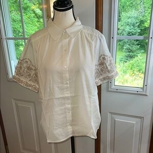 BNWT Indi & Cold Embroidered White Blouse